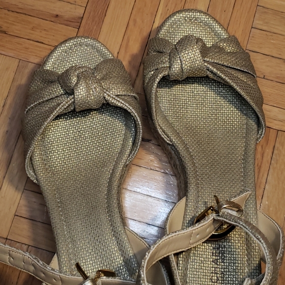 Michael Kors sandal - Picture 2 of 8